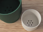 Moderne 3D-geprinte bloempot met geïntegreerde lekbak en draai-sluitmechanisme