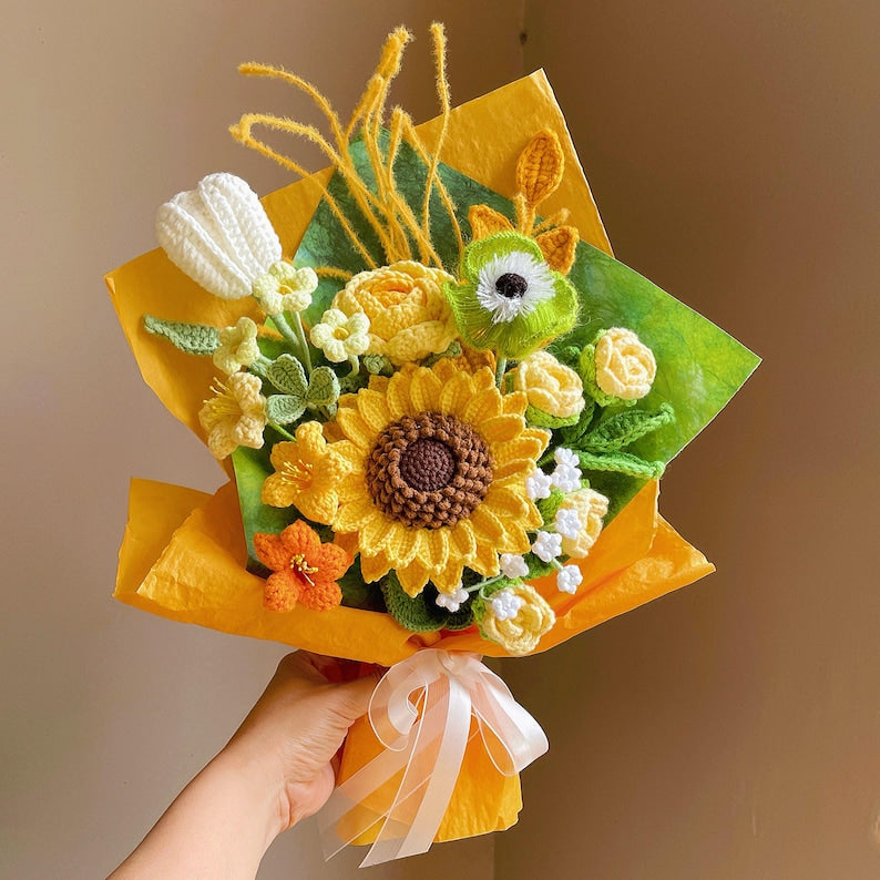 Handgemaakte gehaakte bloempot met zonnebloemmotief