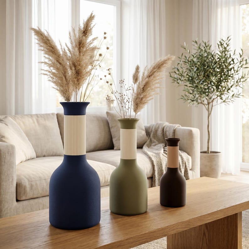 Tweekleurige decoratieve vaas met geribbelde hals en pluizige textuur, 3D-geprint en waterdicht