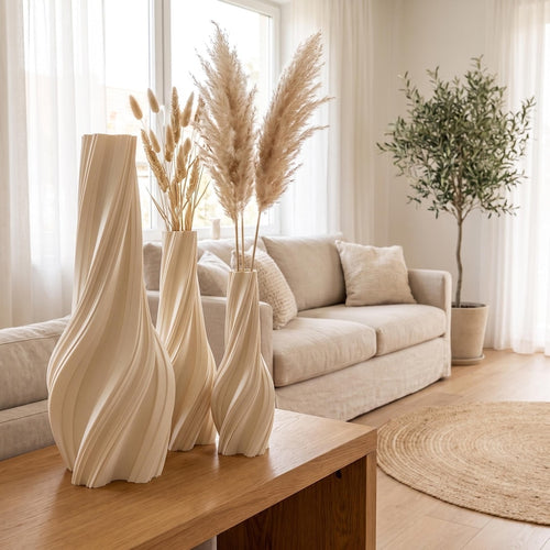 Gedraaide spiraalvaas van 3D-geprint PLA met sculpturale ribben en matte afwerking