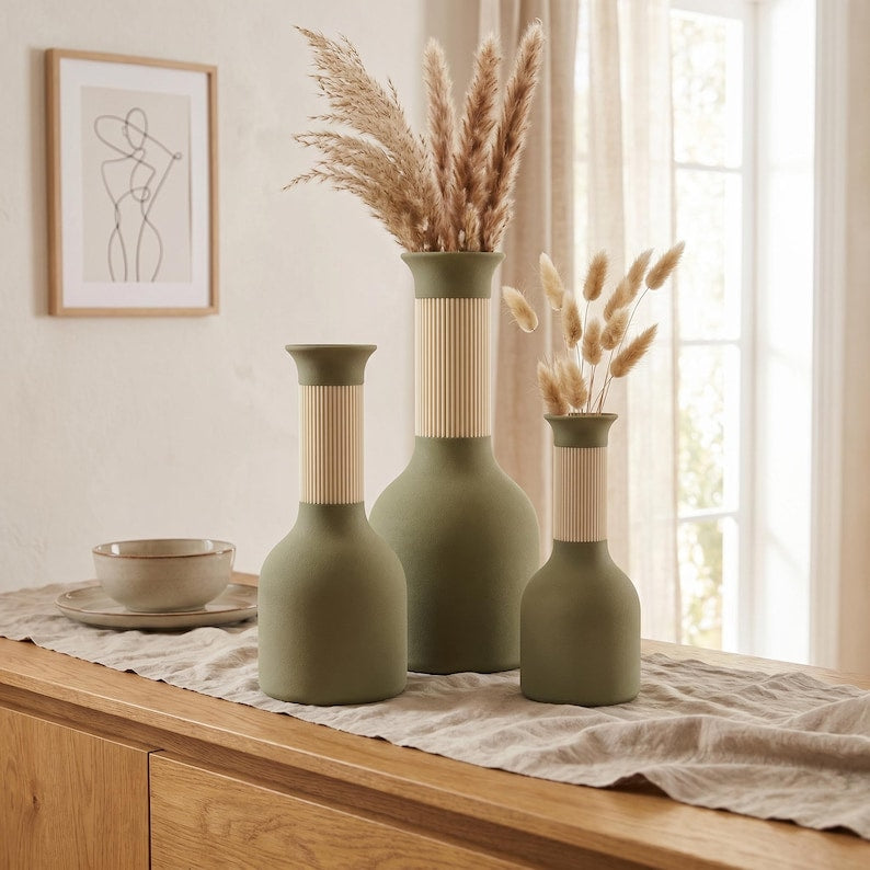 Tweekleurige decoratieve vaas met geribbelde hals en pluizige textuur, 3D-geprint en waterdicht