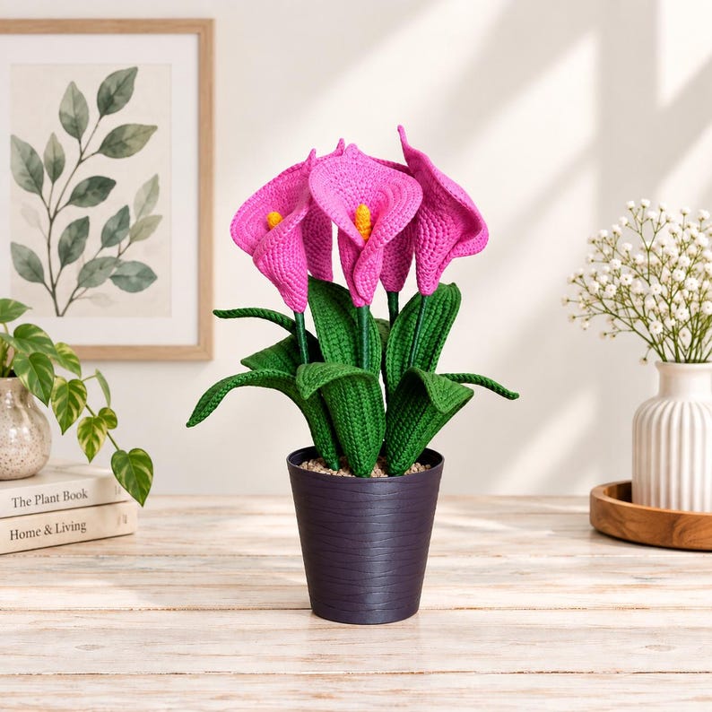 Gehaakte calla lelie bloem met decoratieve pot, handgemaakt bloemstuk van acrylgaren